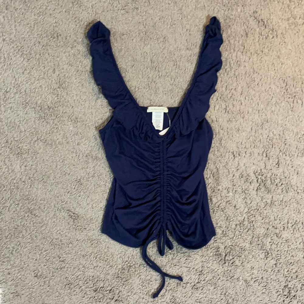 Tie crop top